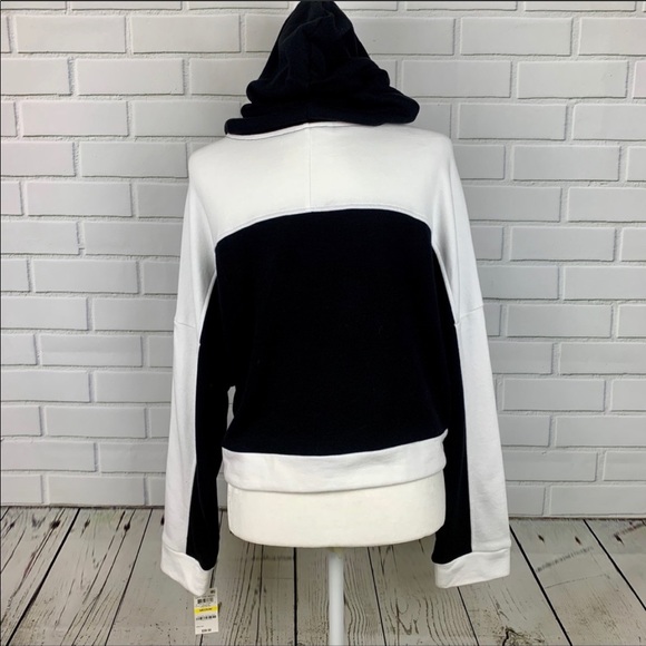 🔥BAR III🔥FEMME Graphic Print Cropped Hooded Sweatshirt Black/White Medium NWT - Picture 7 of 7